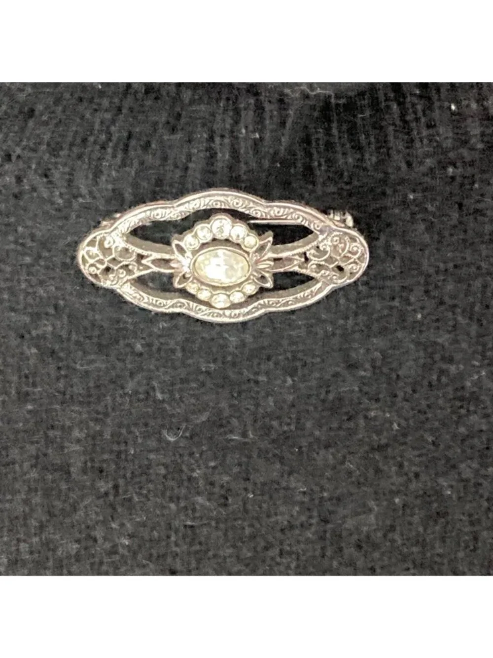 Vintage Style Silver Tone Rhinestone Filigree Brooch Pin Oval Victorian Look
